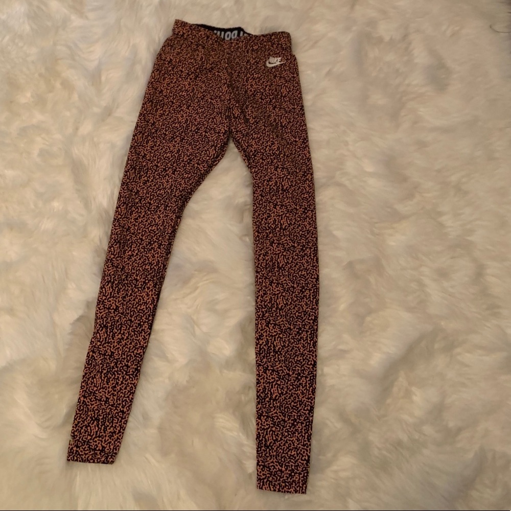Nike leggings